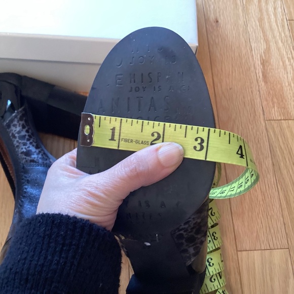 Hispanitas Block Heel Shoe, Size 37, made in Spain - Picture 11 of 11